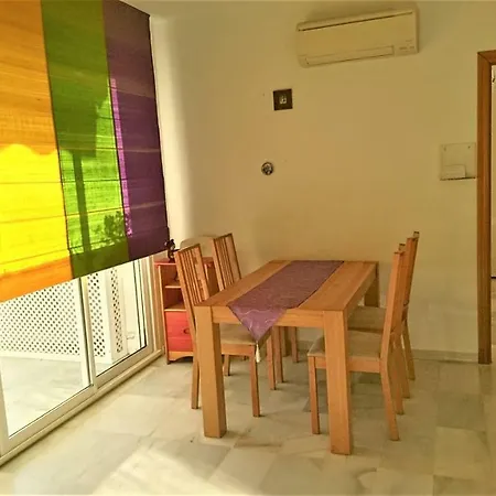 Alcazaba 3302 Apartamento *